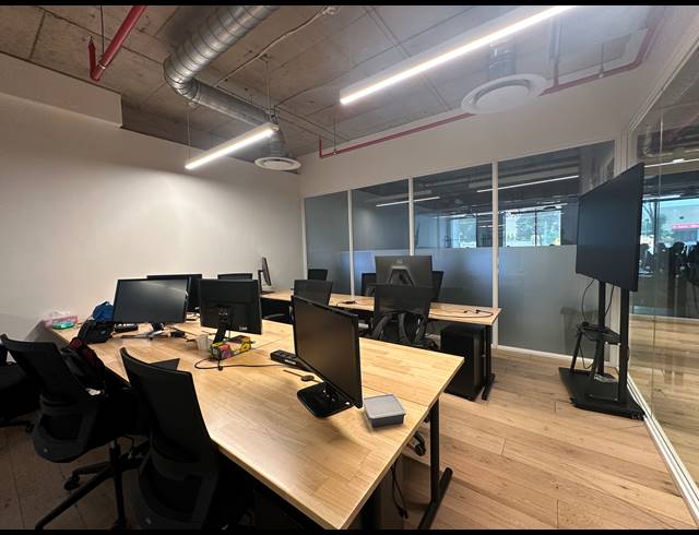 24M² OFFICE TO LET IN SANDTON CENTRAL